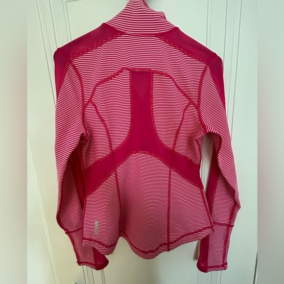 XS Zella Pink and White Striped long sleeve exercise shirt - Picture 3 of 3